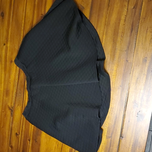 Black Mini Skater Skirt, size L - Picture 2 of 7